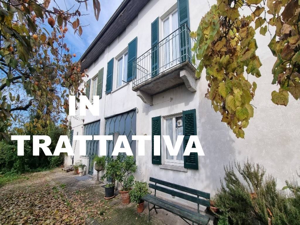 3 Schlafzimmer Haus in Varese, Italy, Nr. 166232