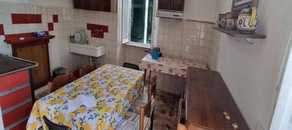 3 Schlafzimmer Haus in Varese, Italy, Nr. 166232 16