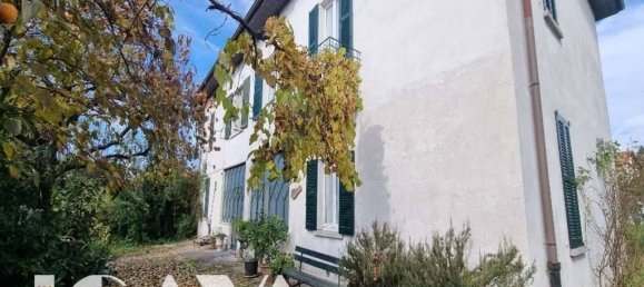 3 Schlafzimmer Haus in Varese, Italy, Nr. 166232 26