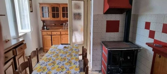 3 Schlafzimmer Haus in Varese, Italy, Nr. 166232 14