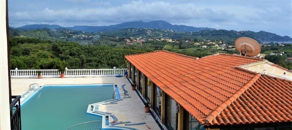 280m² Townhouse in Corfu, Greece No. 4965 9