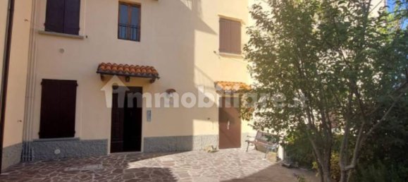 2 bedrooms Apartment in Lizzano in Belvedere, Italy No. 184007 32