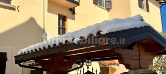 2 bedrooms Apartment in Lizzano in Belvedere, Italy No. 184007 4