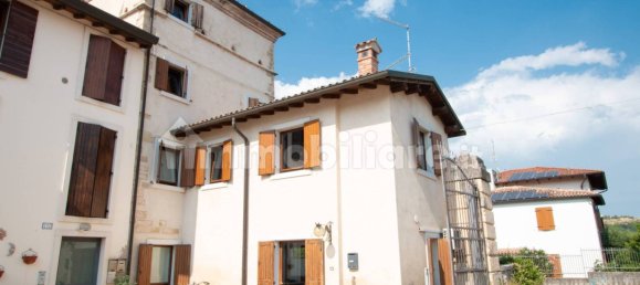 3 bedrooms House in Verona, Italy No. 340928 23