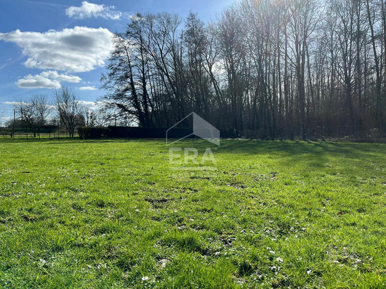  قطعة أرض في Condren, France رقم 85836