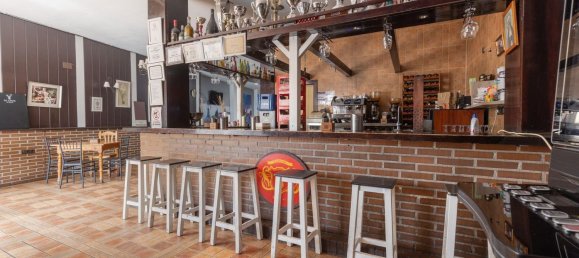 Дом с 5 спальнями в Гранада, Испания № 150577 50