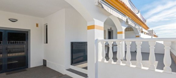 3 bedrooms House in Alicante, Spain No. 151962 25