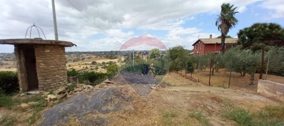 Вилла с 3 спальнями в Кальтаджироне, Италия № 330042 10