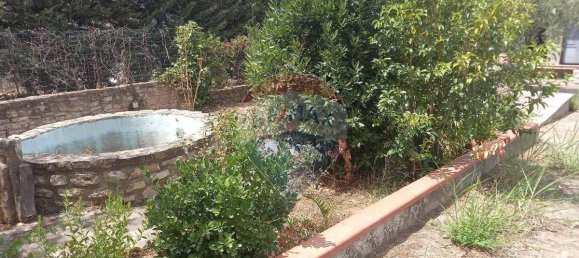 Вилла с 3 спальнями в Кальтаджироне, Италия № 330042 20