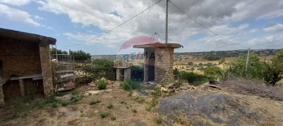 Вилла с 3 спальнями в Кальтаджироне, Италия № 330042 6