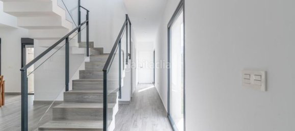 5 bedrooms House in Granada, Spain No. 171142 35