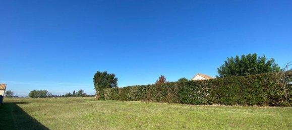 1093m² Land in Marcay, France No. 224773 2