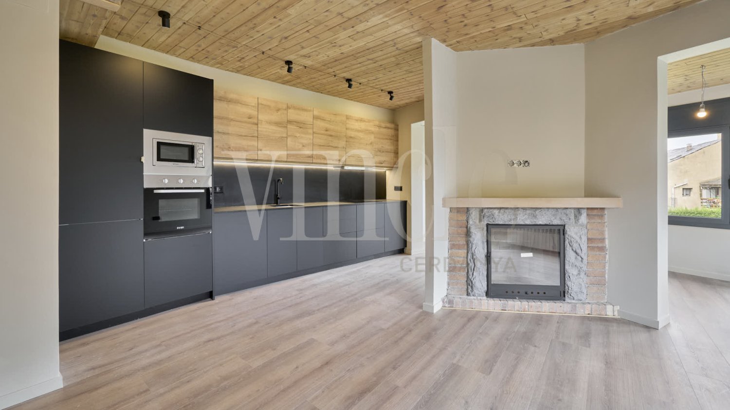 5 chambres Duplex à Alp, Spain No. 177872