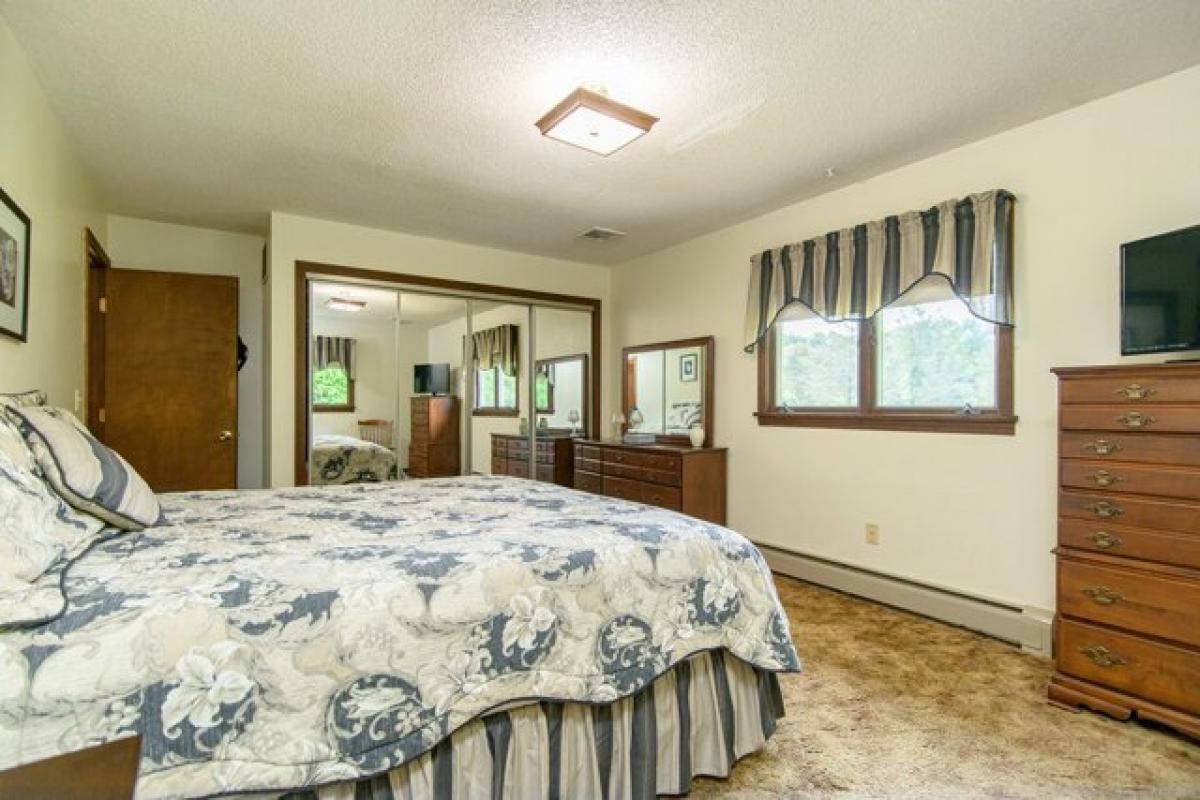 3 bedrooms House in Canterbury, USA No. 381269