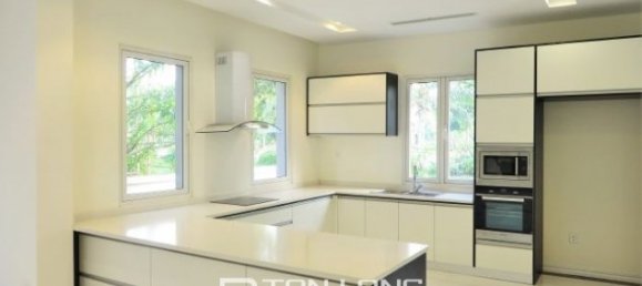 3 Schlafzimmer Villa in Long Bien, Vietnam, Nr. 3440 6