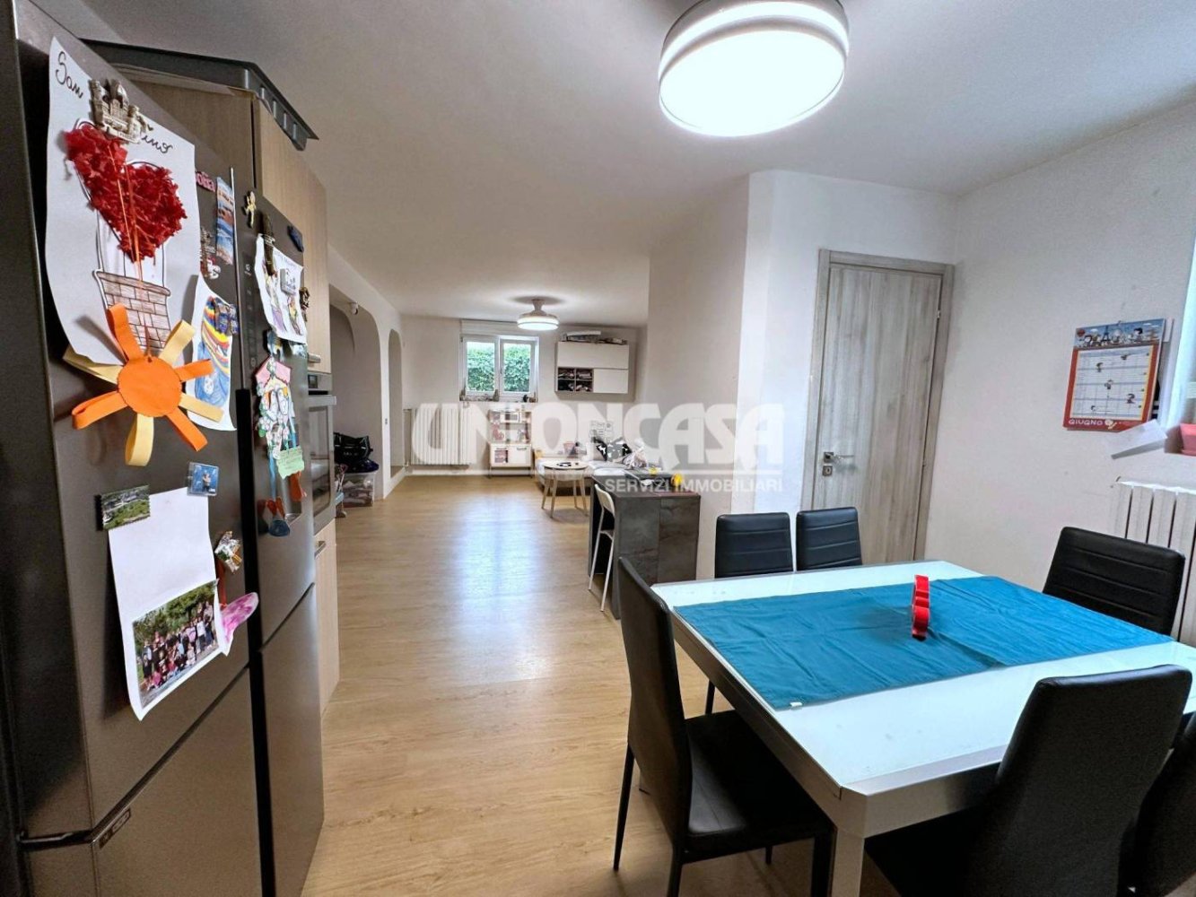 4 Schlafzimmer Villa in Malnate, Italy, Nr. 275277