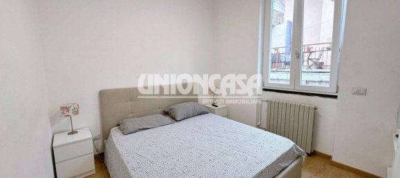 4 Schlafzimmer Villa in Malnate, Italy, Nr. 275277 38