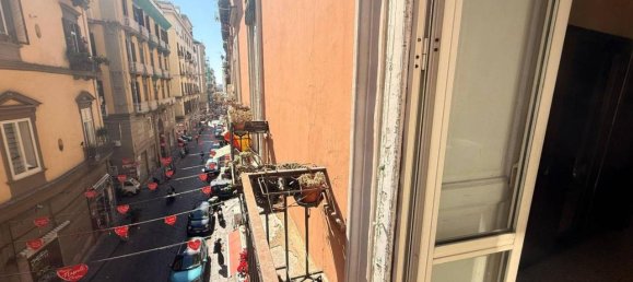 Квартира с 5 комнатами в Неаполь, Италия № 35944 28