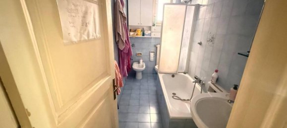 Квартира с 5 комнатами в Неаполь, Италия № 35944 12