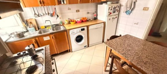 Квартира с 5 комнатами в Неаполь, Италия № 35944 31