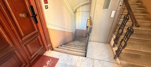 Квартира с 5 комнатами в Неаполь, Италия № 35944 72