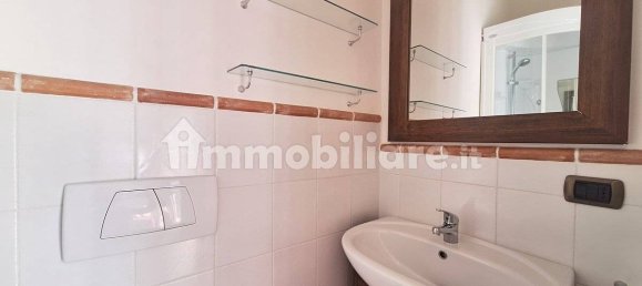 Apartamento de 2 dormitorios en Stresa, Italy No. 73618 18
