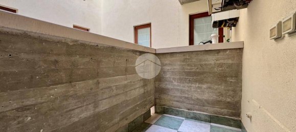 Apartamento de 3 dormitorios en Desenzano del Garda, Italy No. 318956 9