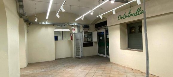 Imóvel comercial em Genoa, Italy 301 m² N.º 344153 9
