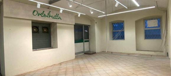 Imóvel comercial em Genoa, Italy 301 m² N.º 344153 3