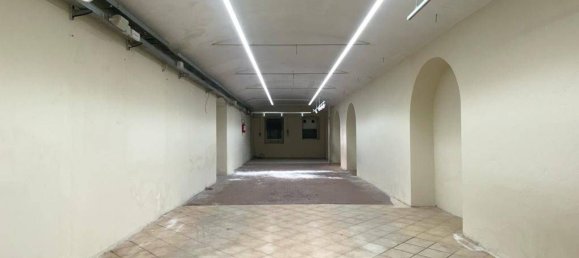 Imóvel comercial em Genoa, Italy 301 m² N.º 344153 4