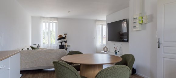 3 bedrooms House in Aniche, France No. 90001 8