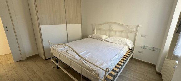 5 rooms House in Sirolo, Italy No. 124217 10
