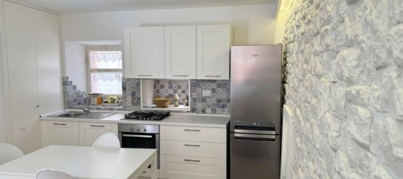 5 rooms House in Sirolo, Italy No. 124217 2