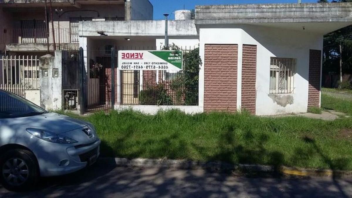 2 bedrooms House in San Miguel, Argentina No. 102614