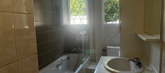 2 bedrooms Apartment in Maisons-Laffitte, France No. 347045 9