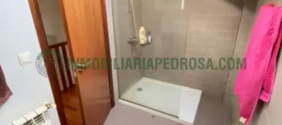 5 bedrooms House in Poio, Spain No. 140501 26