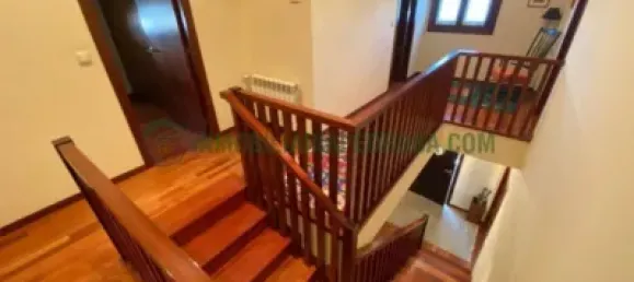 5 bedrooms House in Poio, Spain No. 140501 15