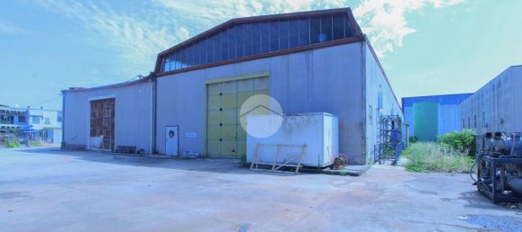 1700m² Warehouse in Monte Cremasco, Italy No. 359738 15