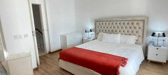 2 bedrooms Villa in Limassol, Cyprus No. 6552 11