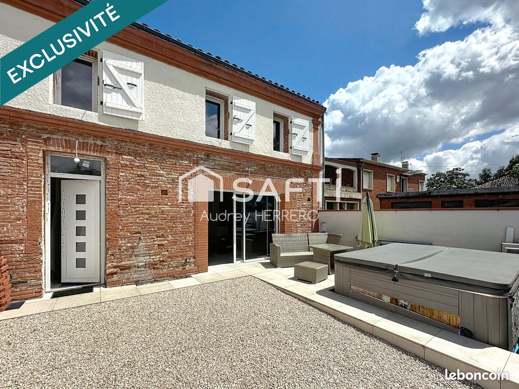 3 غرف نوم فيلا في Haute-Garonne, France رقم 336080