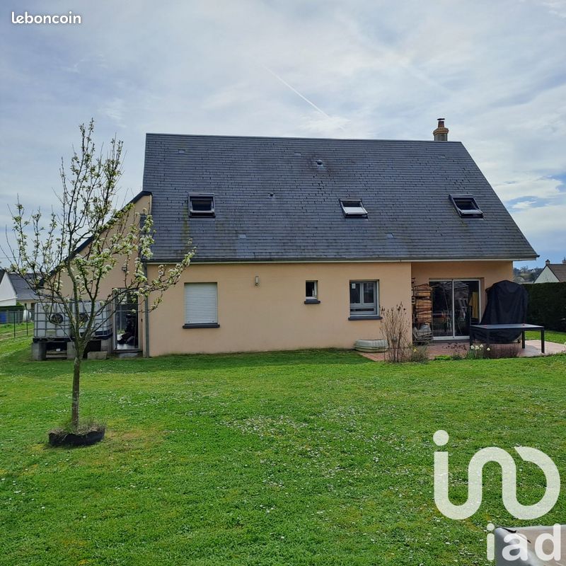 4 bedrooms House in Monnaie, France No. 237825