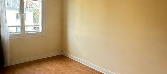 2 Schlafzimmer Wohnung in Buc, France, Nr. 122032 7