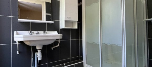 Дом с 4 спальнями в Бурж, Франция № 258751 13