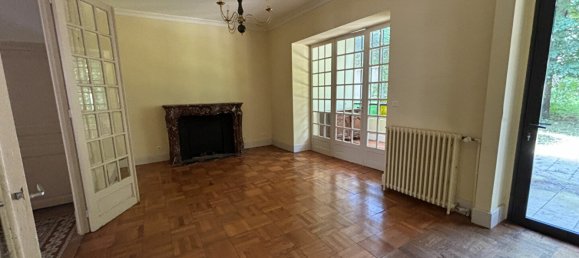 Дом с 4 спальнями в Бурж, Франция № 258751 7