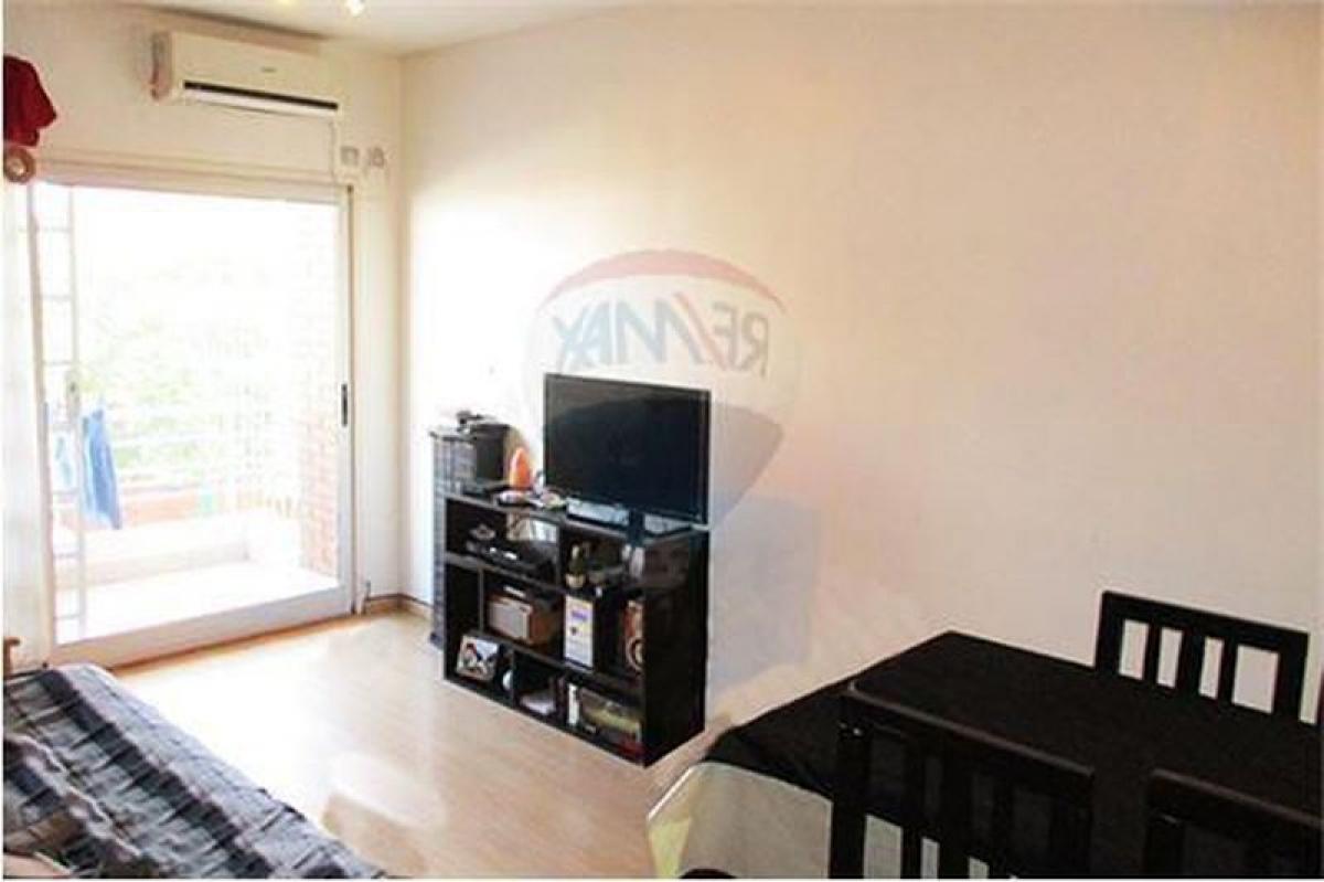 2 bedrooms Apartment in Lanus, Argentina No. 53020