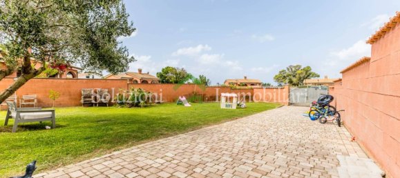 2 bedrooms Villa in Ardea, Italy No. 330711 8