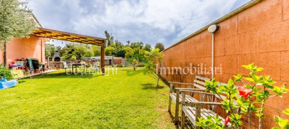 2 bedrooms Villa in Ardea, Italy No. 330711 10