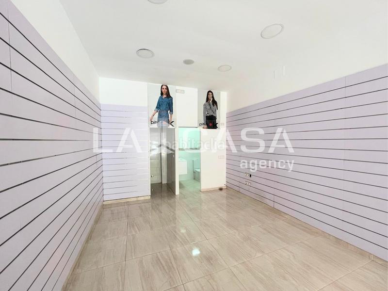 70m² Commercial property in Badalona, Spain No. 138271