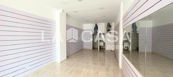 70m² Commercial property in Badalona, Spain No. 138271 3
