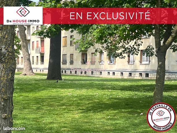 2 bedrooms Apartment in Clichy-sous-Bois, France No. 305934